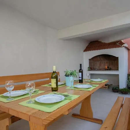 Cozy In With Kitchen * Baška Voda